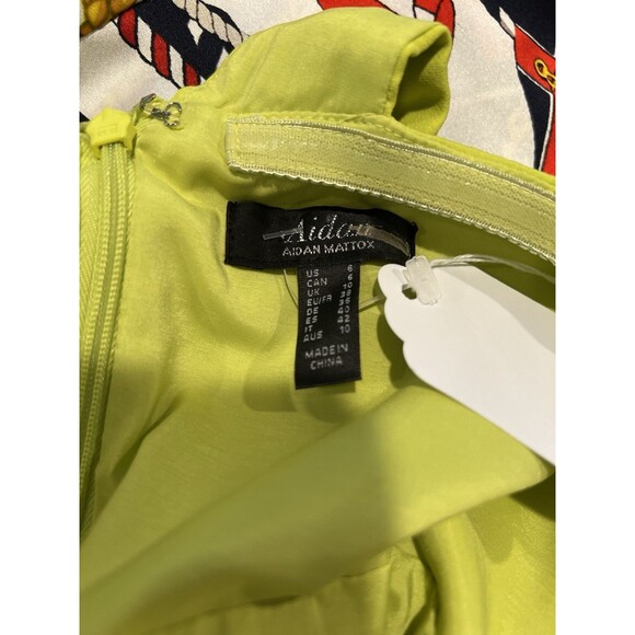 Aidan Mattox Aidan Mattox MN1E203657 - Asymmetric High Slit Evening Gown Size 6 - Picture 4 of 13